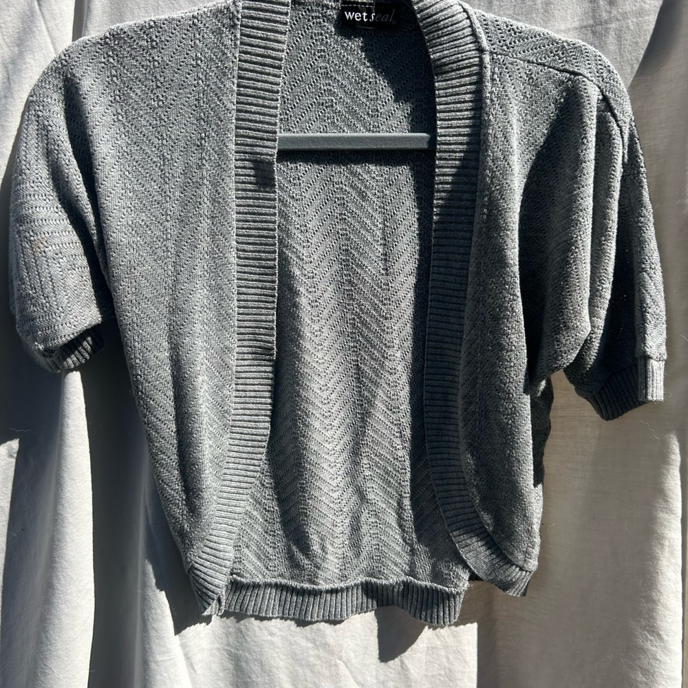 Wet seal shrug